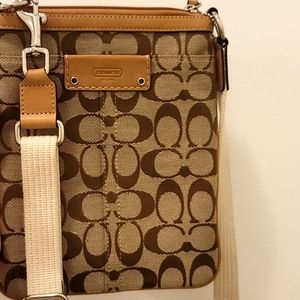 Coach Crossbody Travel Crossbody Purse